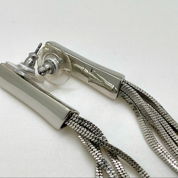 Vince Camuto Silver Chain Earings - BRAND NEW and never worn - Picture 2 of 5